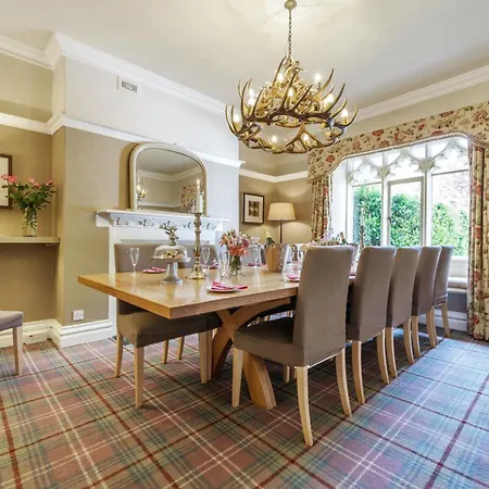 Boston House Holiday home Windermere