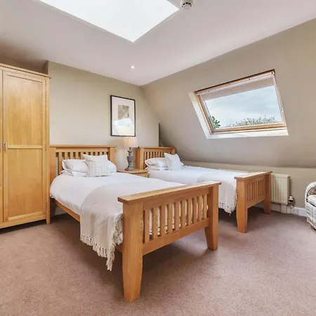 Holiday home Boston House *