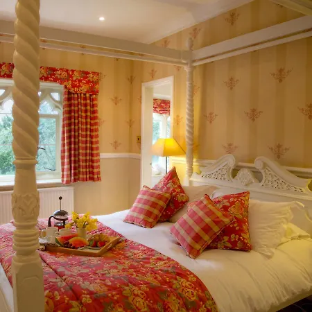 Boston House * Windermere